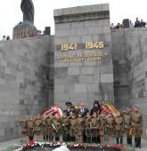 В день 70-летия Великой Победы прошел митинг у монумента памяти погибших в Великой Отечественной войне